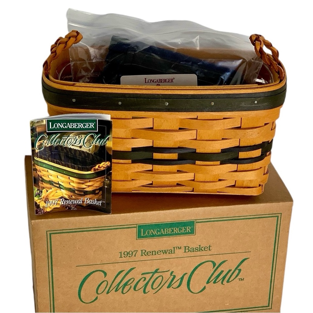 1997 NIB Longaberger Collectors Club Renewal Basket, Liner & Protector